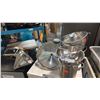 Image 2 : STAINLESS STEEL CONICAL CHINOIS STRAINERS, MANUAL FOOD MILL, FRYER BASKET, HOTEL PANS, BUS TUB