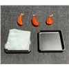 Image 1 : 3 Agate Pendants with Metal Bails in Presentation Box