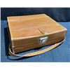 Image 11 : Polaroid Land Camera Model 160 With Wink Light Flasher and Case