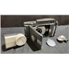 Image 1 : Polaroid Land Camera Model 160 With Wink Light Flasher and Case