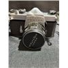 Image 2 : Asahi Pentax Spotmatic SP Camera with Super-Takumar 1:1.8/55 Lens and Tokyo Koki No.6420 Lens