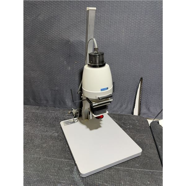 Vivitar Model E34 Photo Enlarger for Negatives up to 2½ x 2½ inches