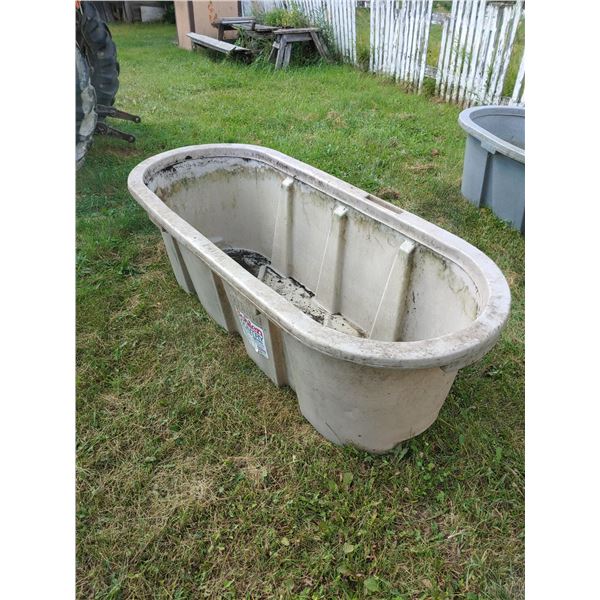 Behlen Poly Stock Water Trough