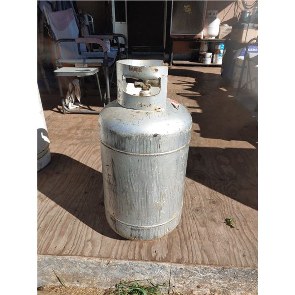Full 30 lbs Propane Tank