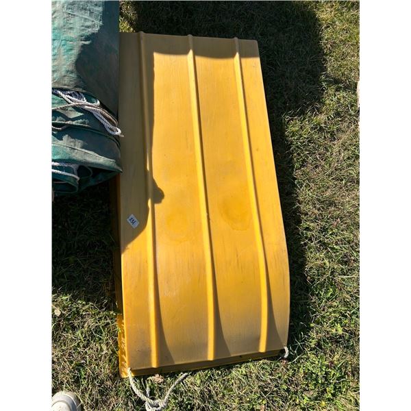 sled