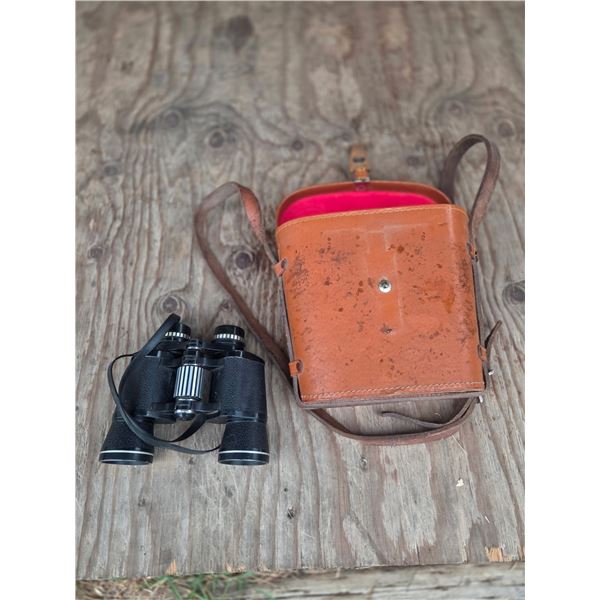 binocular with leather case