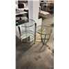 Image 1 : 2 ROUND CHROME/GLASS ACCENT TABLES