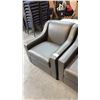 Image 1 : CHARCOAL PREMIUM EXECUTIVE ARM CHAIR/CLUB CHAIR