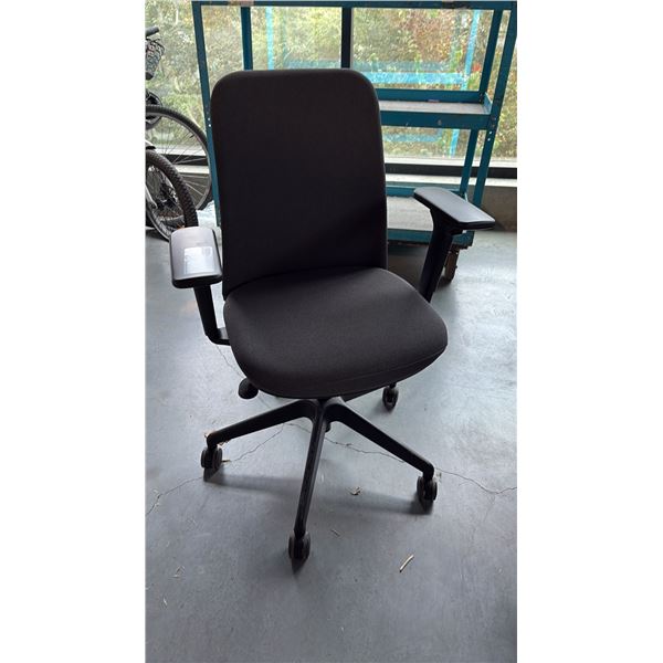 PAVLOS PETITE ERGONOMIC TASK CHAIR CHARCOAL  *IN BOX