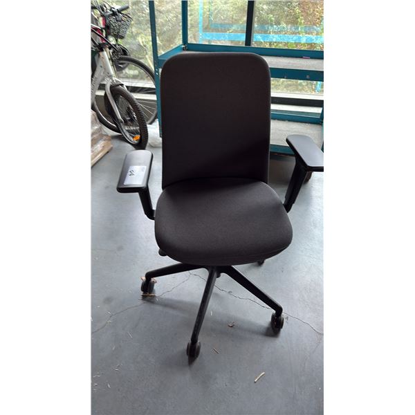 PAVLOS PETITE ERGONOMIC TASK CHAIR CHARCOAL  UNIT *IN BOX