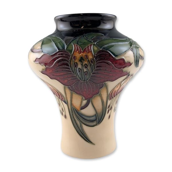 Moorcroft Anna Lily Pattern Art Pottery Vase