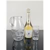Image 5 : 4pc Engraved Glass Hunting Motif Pitcher and Highball Set