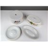 Image 3 : Two Royal Worcester Porcelain Covered Serving Dishes, Evesham Gold