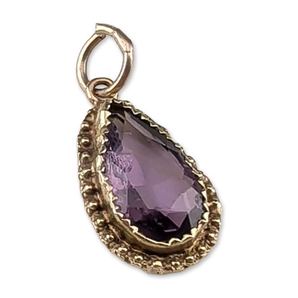 14K Yellow Gold and Amethyst Teardrop Pendant