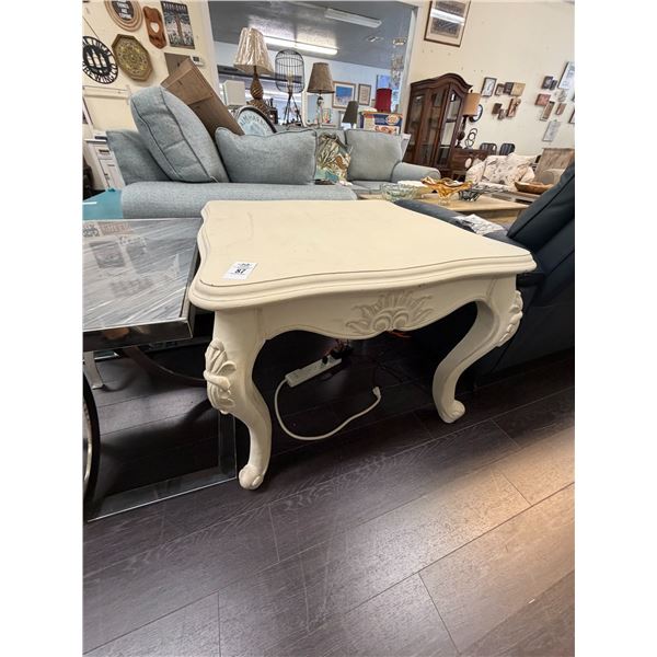 White Painted Queen Anne Table