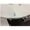 Image 2 : Distressed White Round Dining Table w/4 Chairs