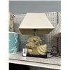Image 1 : Ornate Decorator Sea Shell Lamp