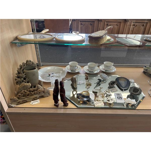 Carved Soap Stone Wine Stopper, Agate, Cups, Saucers, Décor Lot