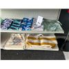 Image 3 : Sunscreen Towels on Shelf