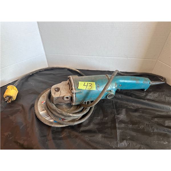 Makita 5-inch angle grinder corded