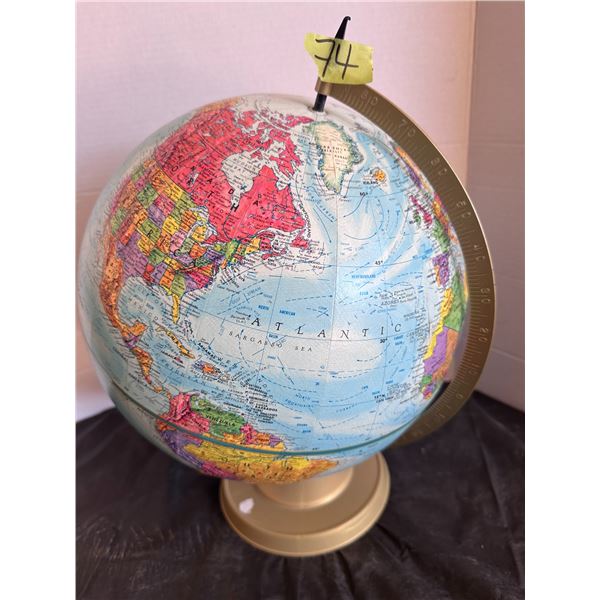Desk top world globe