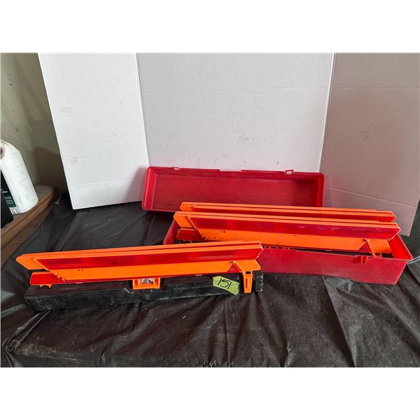 2 Roadside Traingle kits