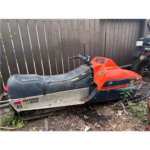 1981 Futura Snowmobile 500CC - condition unknown, mechanic special