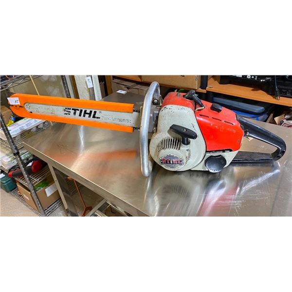20IN STIHL ANTIQUE CHAINSAW