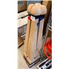Image 1 : SET OF 4 OF 30IN WOODEN TABLE LEGS