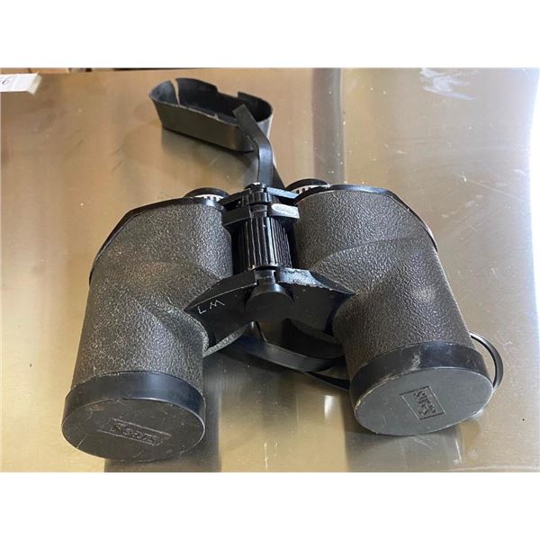 SET OF BINOCULARS