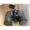 Image 1 : SET OF BINOCULARS