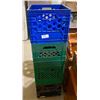 Image 1 : 4 MILK CRATES