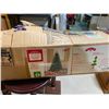 Image 1 : 6.5FT CHRISTMAS TREE