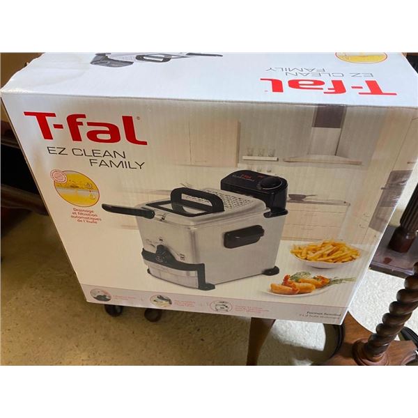T-FAL MINI DEEP FRYER - USED A FEW TIMES