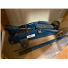 Image 1 : SMALL CAR JACK