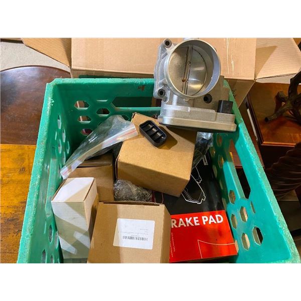 BOX LOT OF ASSORTED CAR PARTS