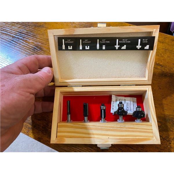 SMALL WOOD ROUTER BIT SET