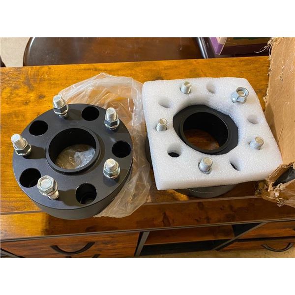 4 OF 2IN WHEEL SPACERS