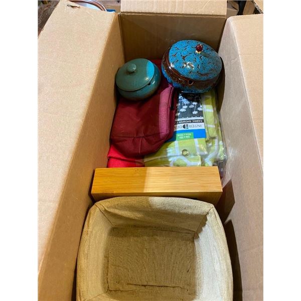 BOX LOT