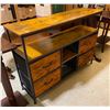 Image 1 : 43IN WALL TABLE