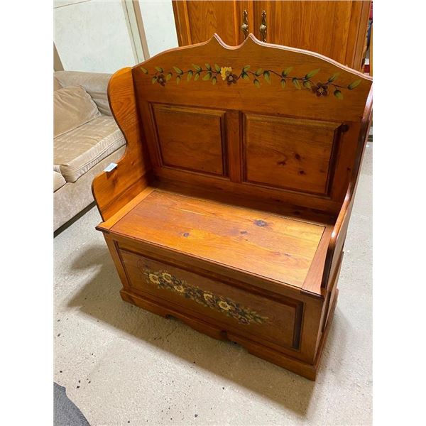36IN WOODEN BENCH WITH STORAGE