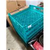 Image 1 : 6 BREAD CRATES