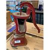 Image 1 : HAND WELL PUMP