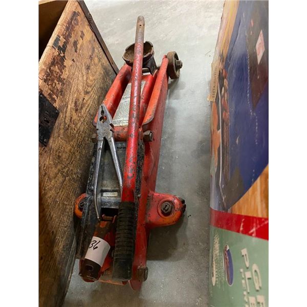 CAR JACK
