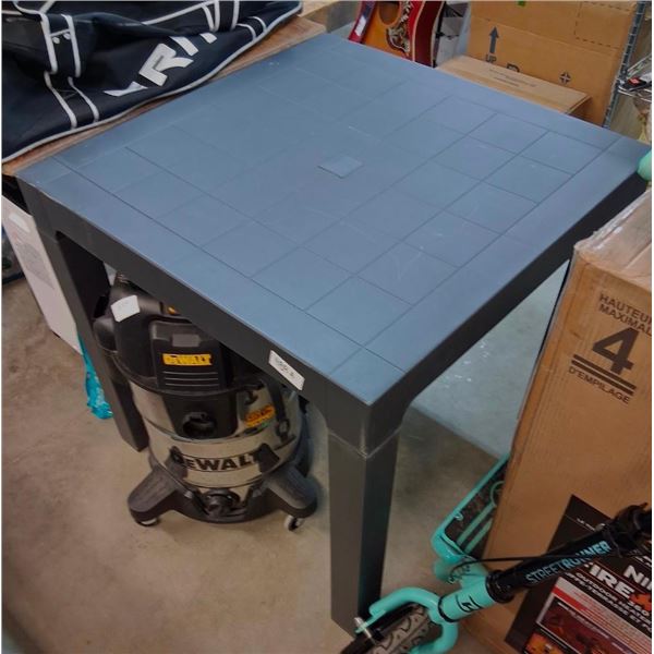 32IN PATIO TABLE