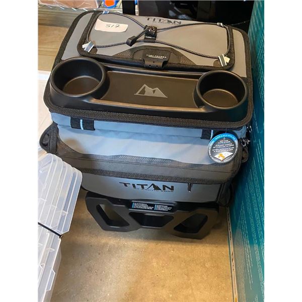 TITAN VERY NICE COOLER BAG ON WHEELS
