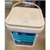 Image 1 : 18KG PAIL OF CHLORNATING GRANULES