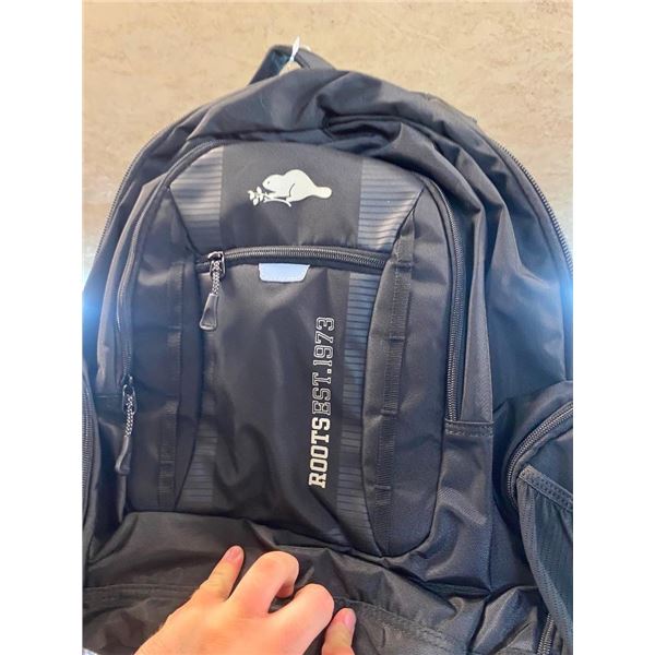 ROOTS BACKPACK