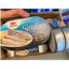 Image 1 : 7 TINS OF SARDINES