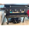 Image 3 : 36IN BLACKSTONE GRIDDLE